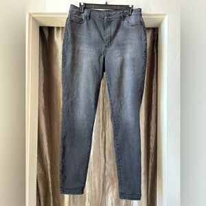 D. Jeans skinny leg size 12